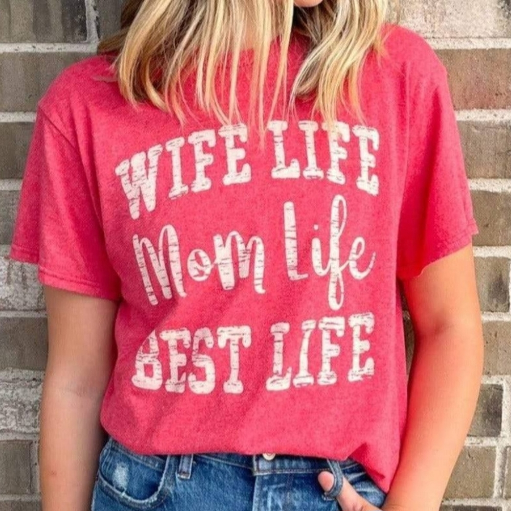 Womens Large. Red Wife Life Shirt